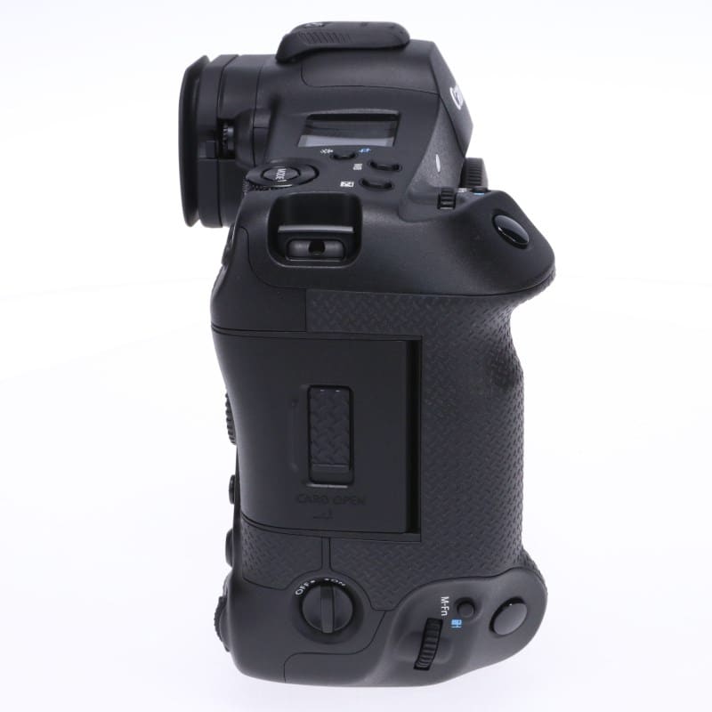 EOS R1 ボディー