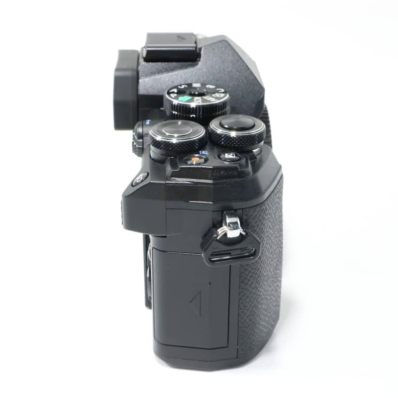 OM SYSTEM OM-5 ボディー ブラック