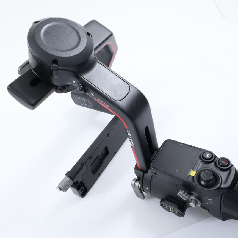 CJR RS3 PRO ほぼ未使用 DJI RS 3 Pro Combo AB+ランク 中古｜フジヤカメラ