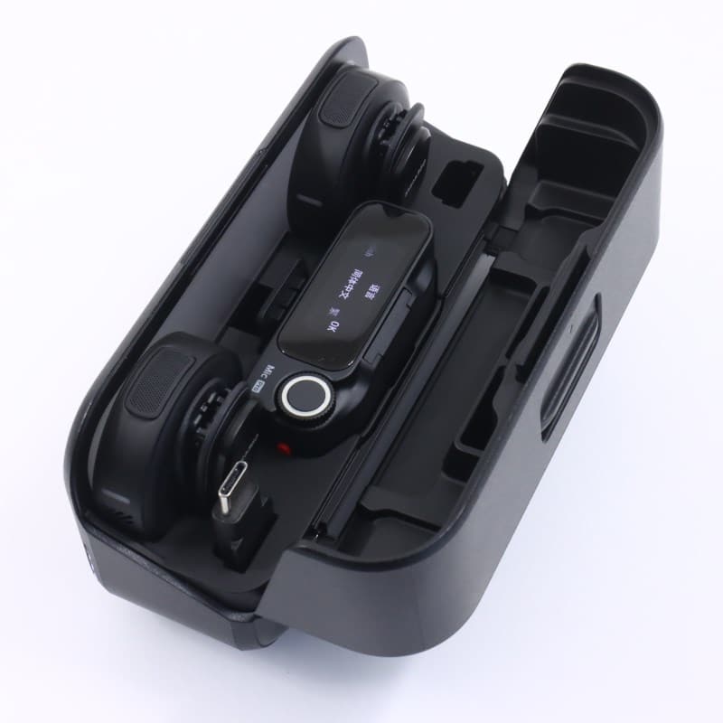 Insta360 Mic Pro (2 TX + 1 RX + 充電ケース)