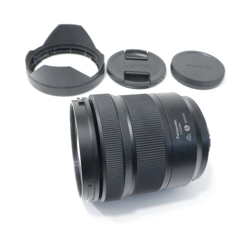 LUMIX S 20-60mm F3.5-5.6 S-R2060