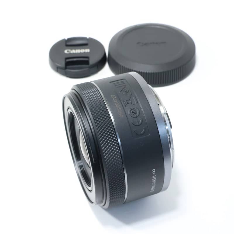 RF16mm F2.8 STM