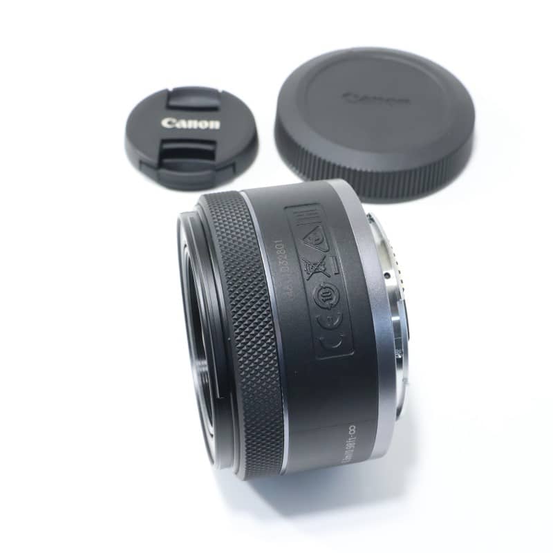 RF50mm F1.8 STM