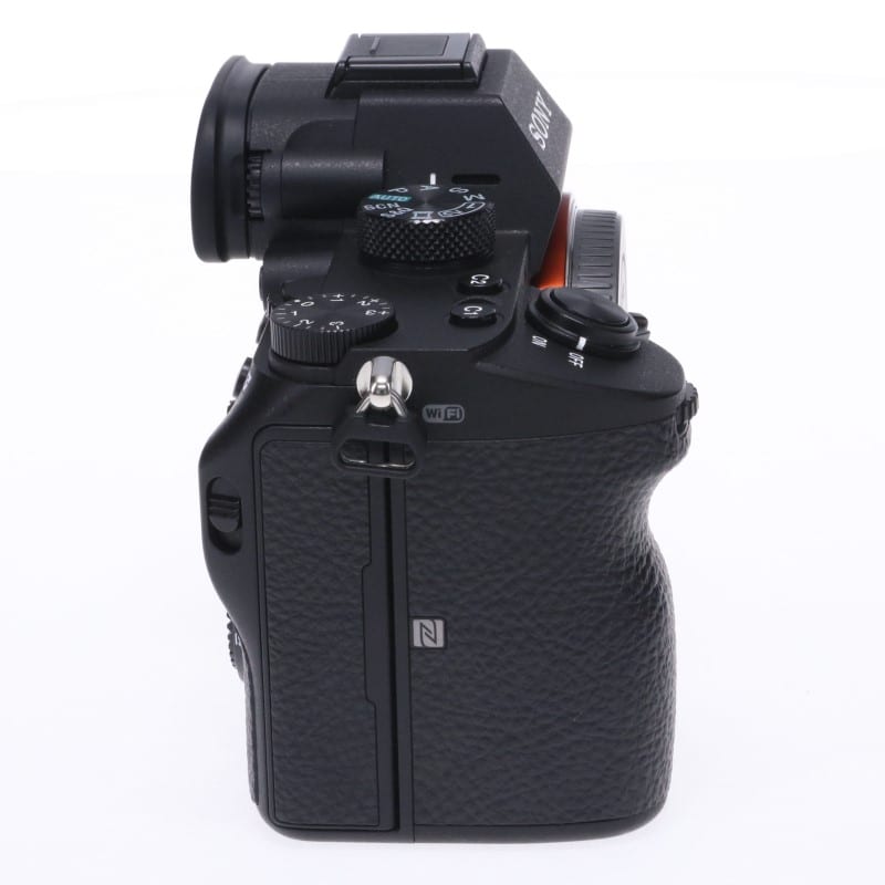 SONY α7 III デジタル一眼レフ ほぼ未使用 ILCE-7M3 Amazon.co.jp: SONY(ソニー) フルサイズ ミラーレス一眼カメラ