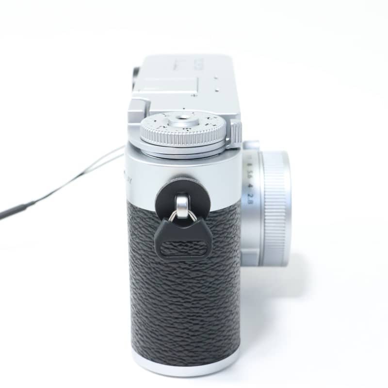 X half (FUJIFILM X-HF1) シルバー