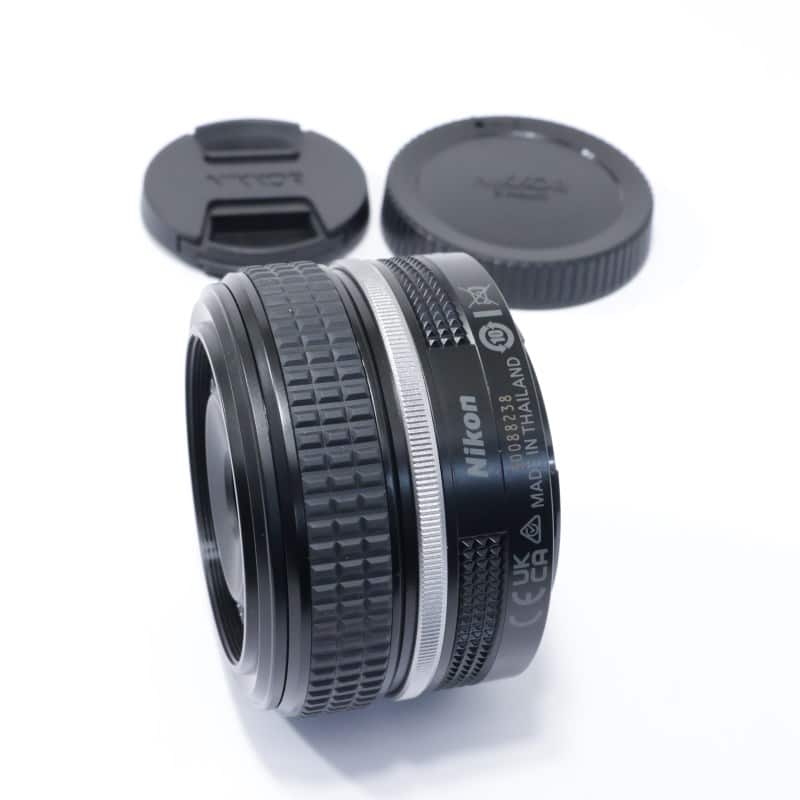 Nikon NIKKOR Z 28mm f/2.8 Special Edition Aランク 中古｜フジヤカメラ