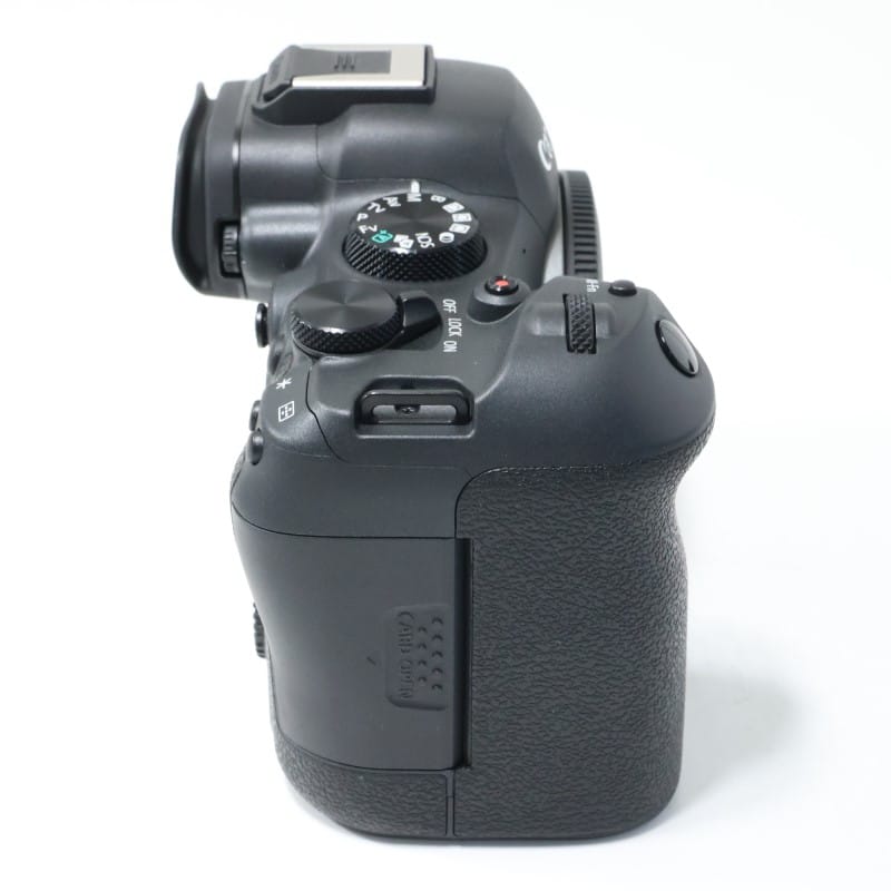 EOS R6 Mark II ボディー