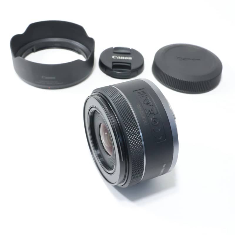 RF16mm F2.8 STM