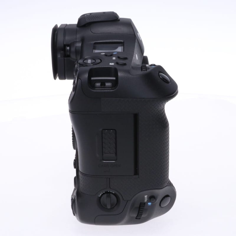 EOS R1 ボディー