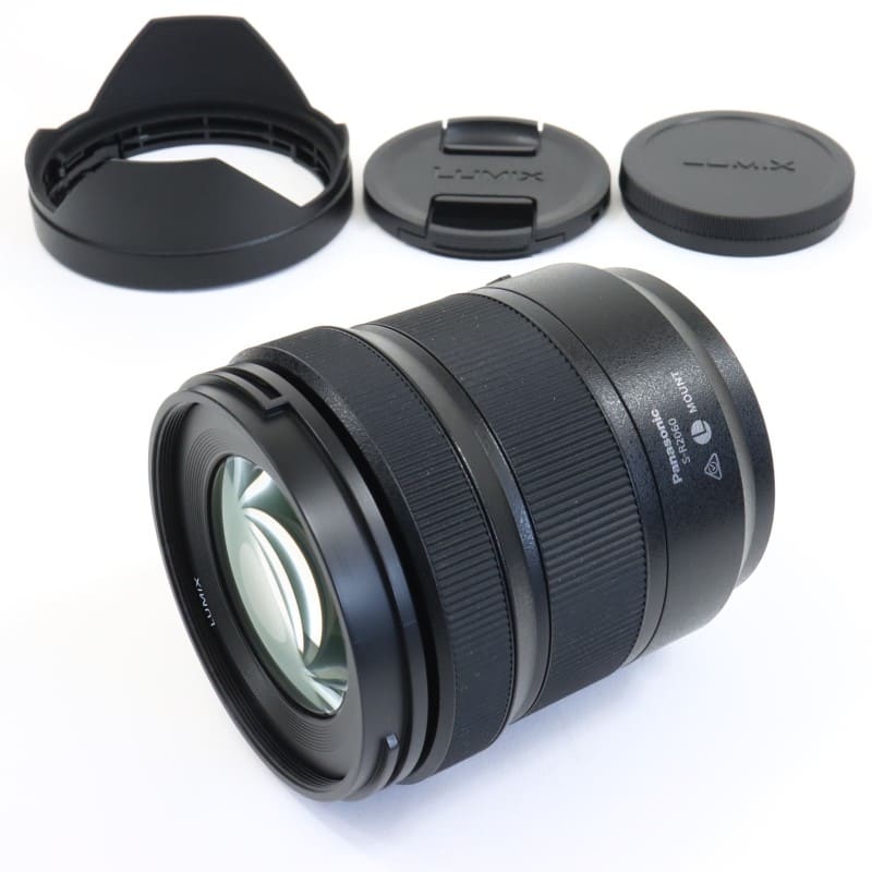 LUMIX S 20-60mm F3.5-5.6 S-R2060