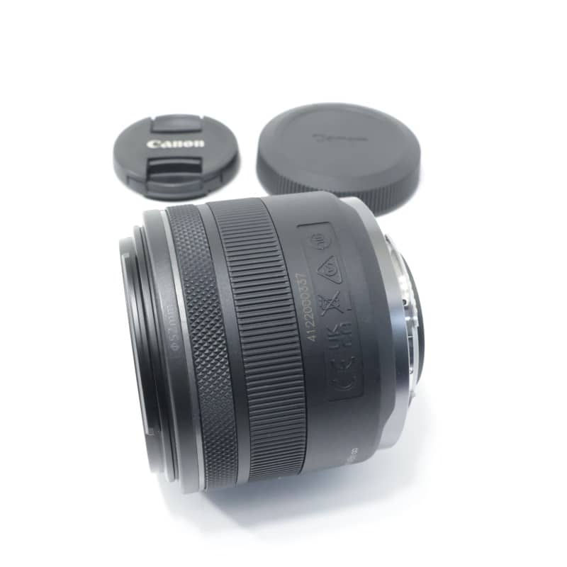 RF24mm F1.8 MACRO IS STM