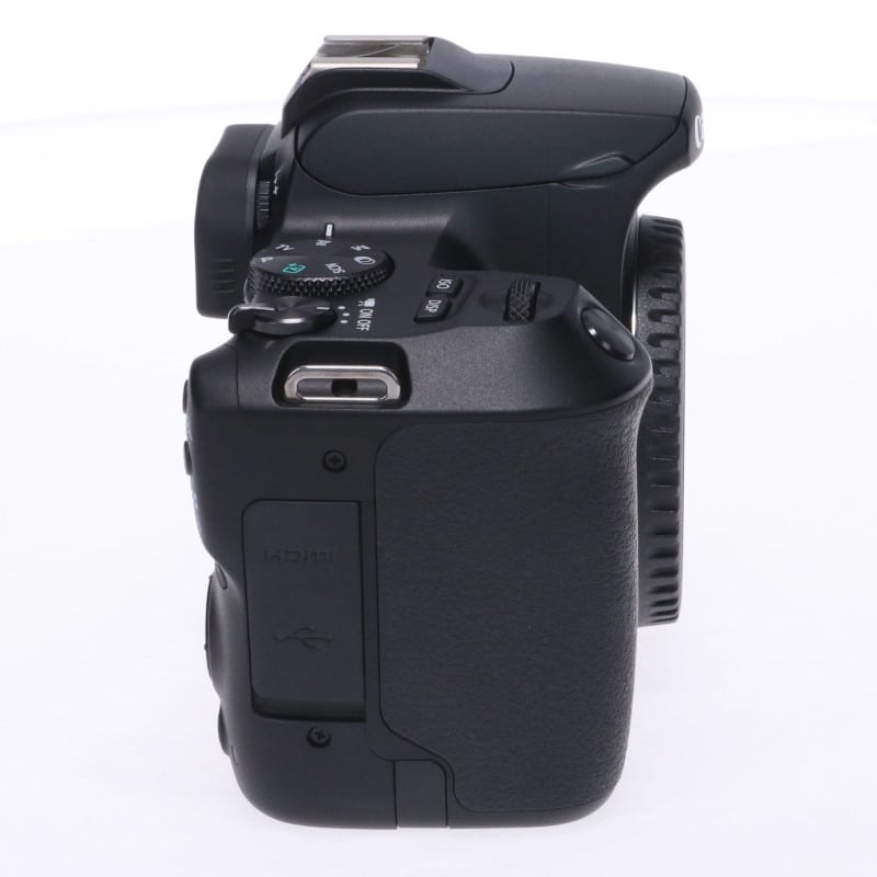 EOS Kiss X10 ボディー ブラック