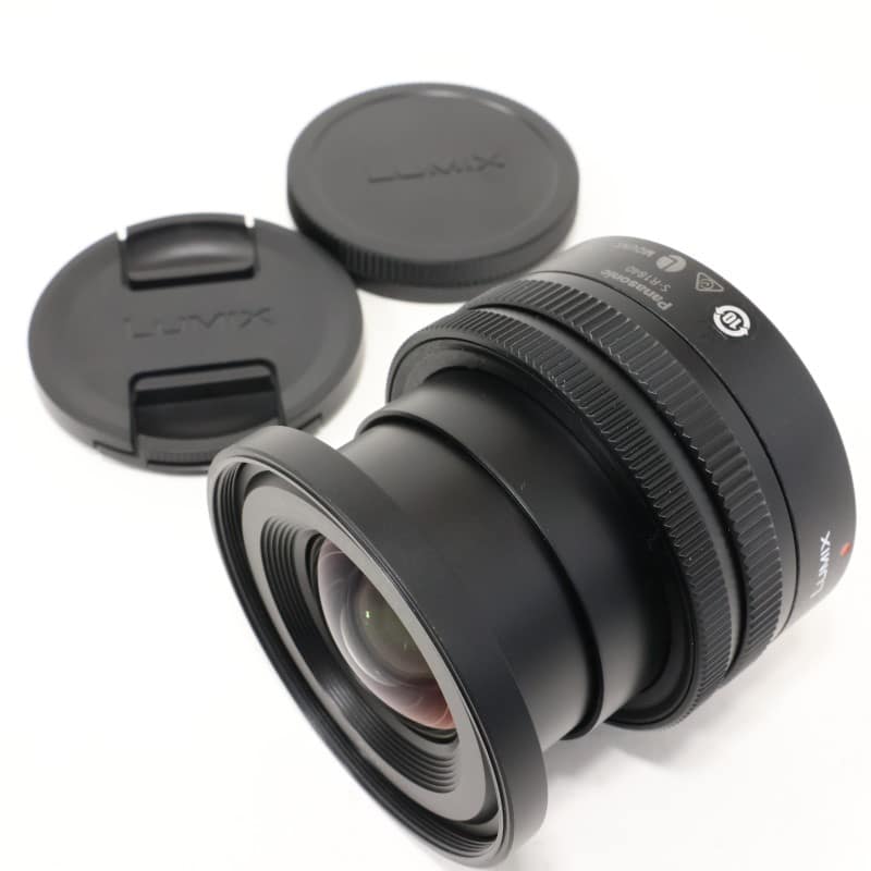 LUMIX S 18-40mm F4.5-6.3 S-R1840