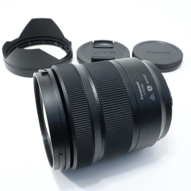 LUMIX S 20-60mm F3.5-5.6 S-R2060