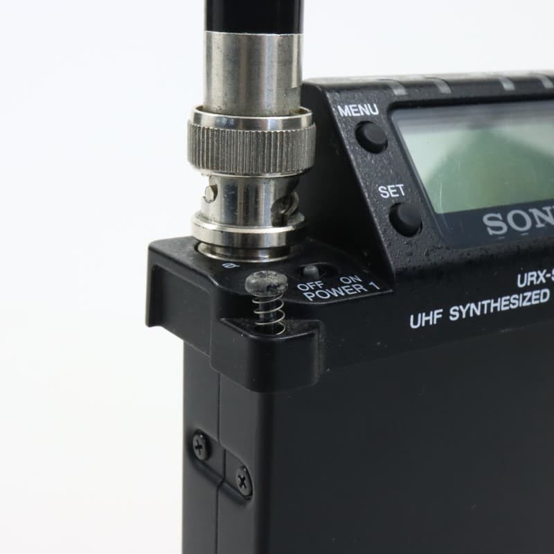URX-S03D [UHFシンセサイザーダイバーシティチューナー]
