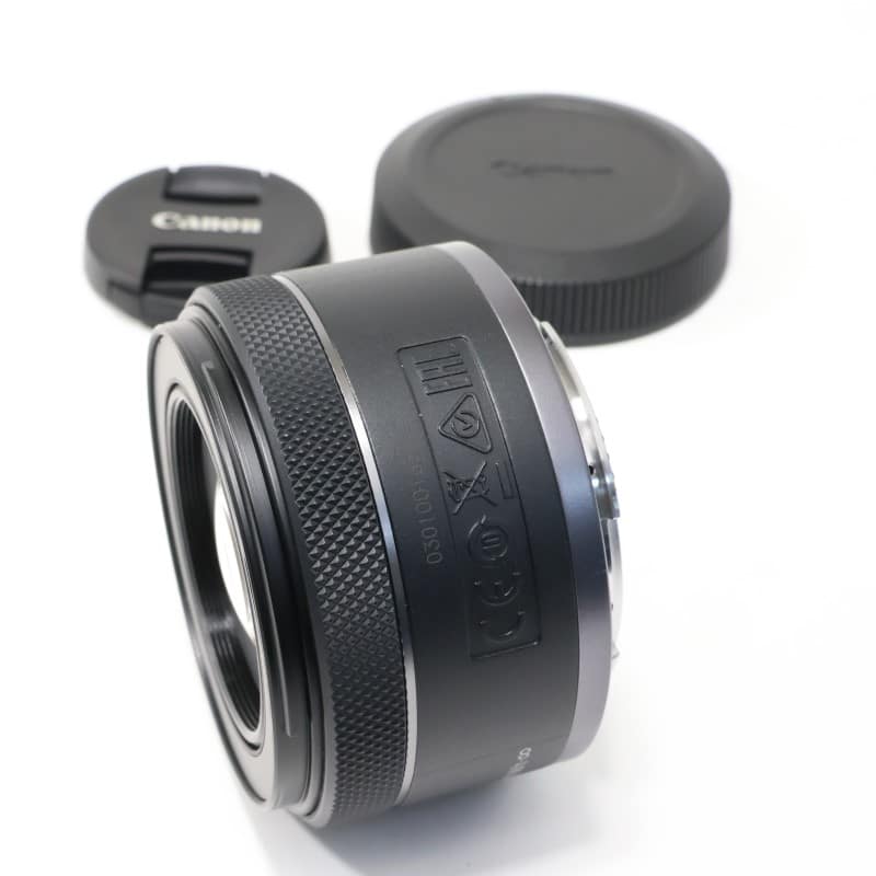 RF50mm F1.8 STM