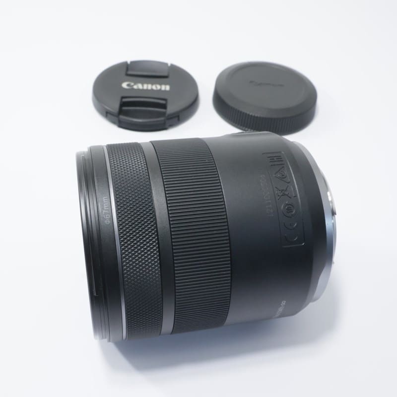 RF85mm F2 MACRO IS STM