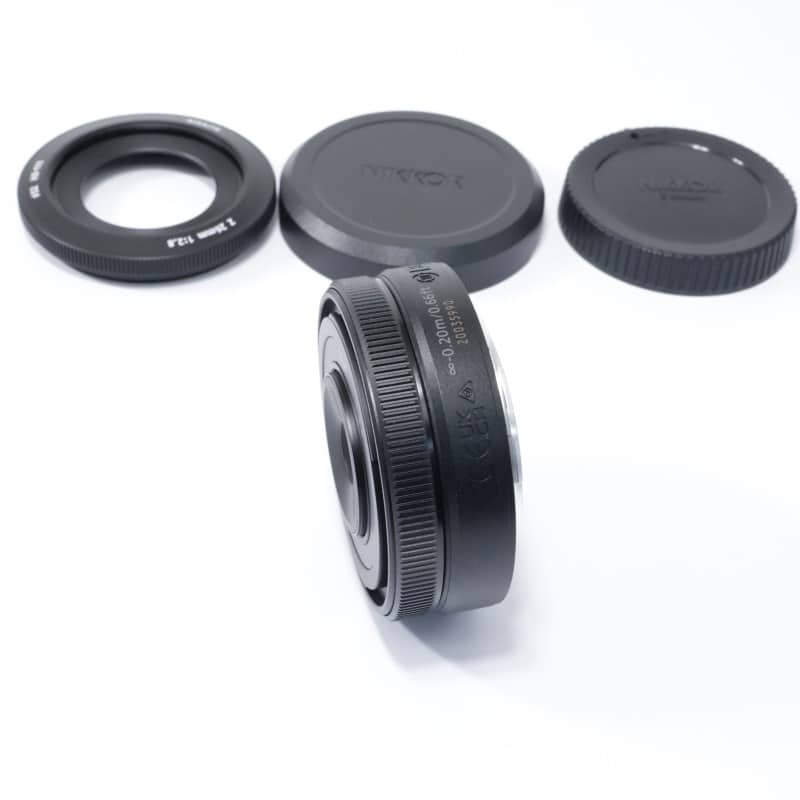 Nikon NIKKOR Z 26mm f/2.8 Aランク 中古｜フジヤカメラ