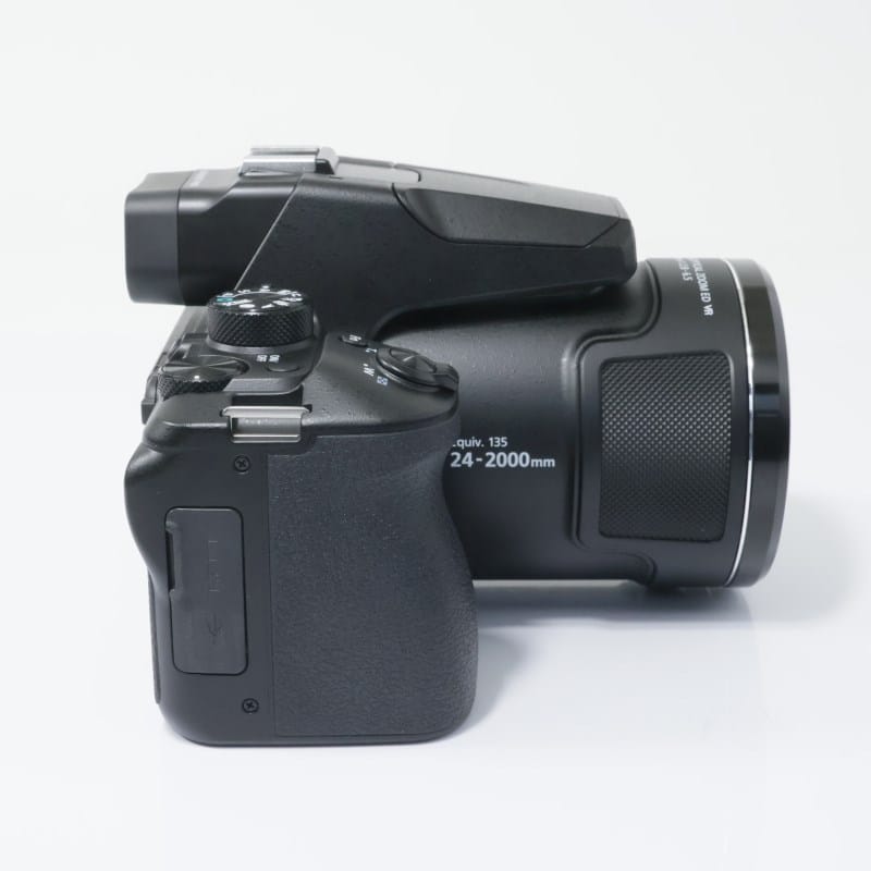 COOLPIX P950