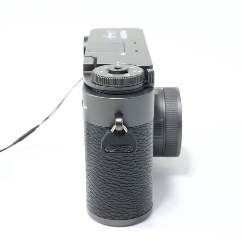 X half (FUJIFILM X-HF1) チャコールシルバー