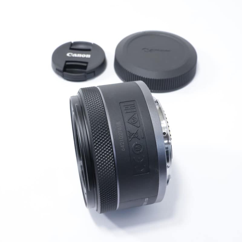 RF50mm F1.8 STM