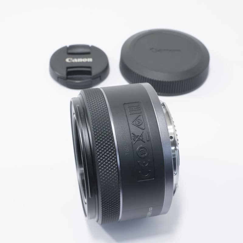 RF50mm F1.8 STM