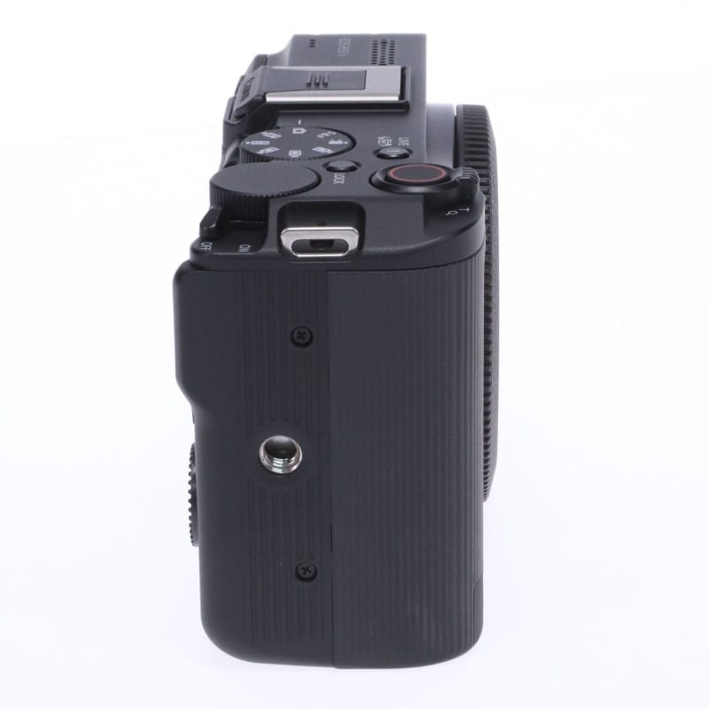 EOS R50 V