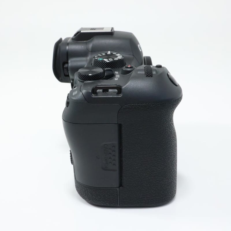 EOS R6 Mark II ボディー
