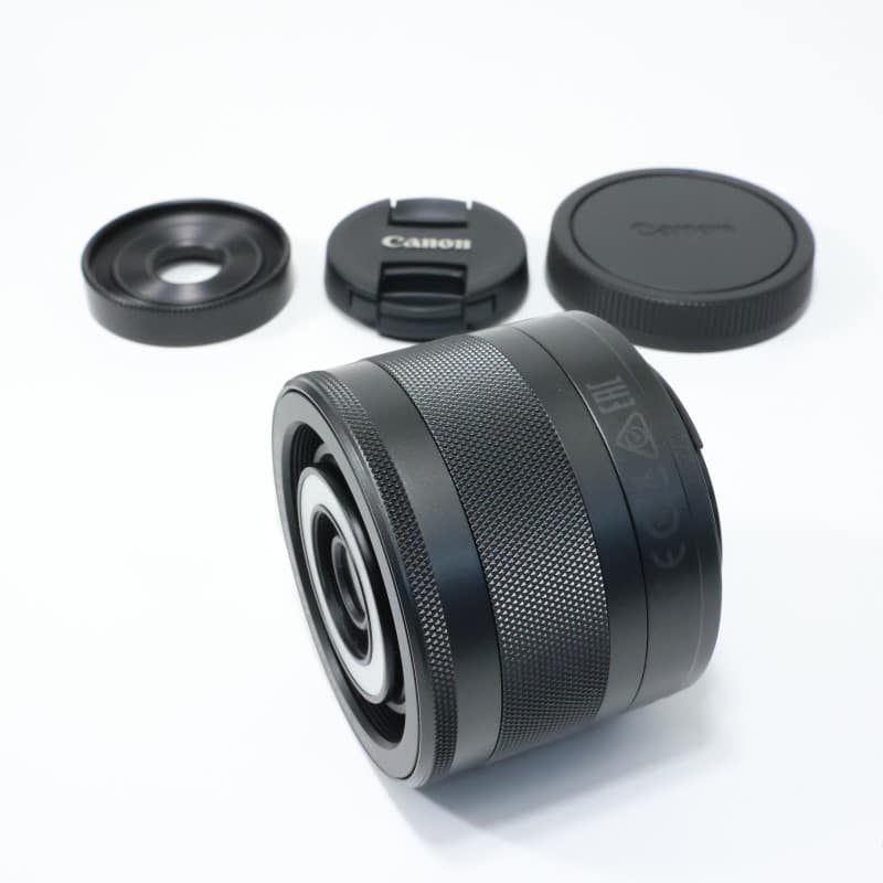 EF-M 28mm F3.5 Macro IS STM