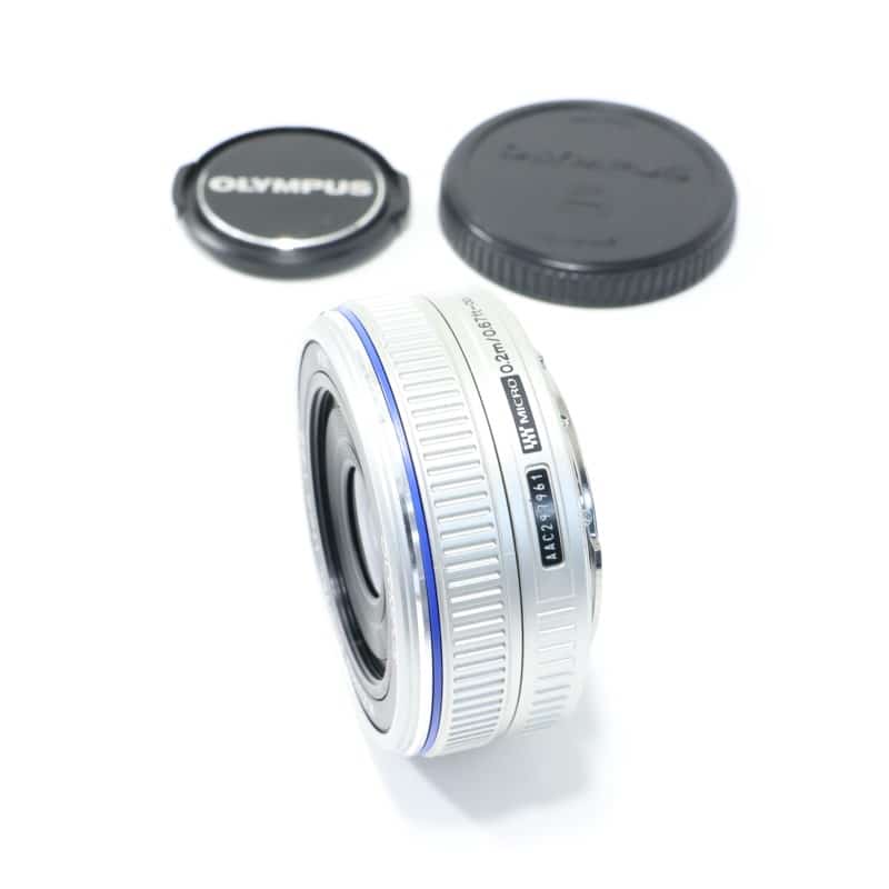 【美品】オリンパス　OLYMPUS M17F2.8 シルバー オリンパス 単焦点 レンズ OLYMPUS M.ZUIKO DIGITAL 17mm F2.8