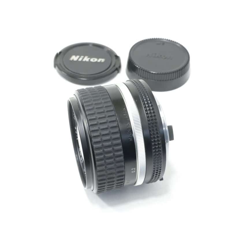 AI Nikkor 28mm f/2.8S