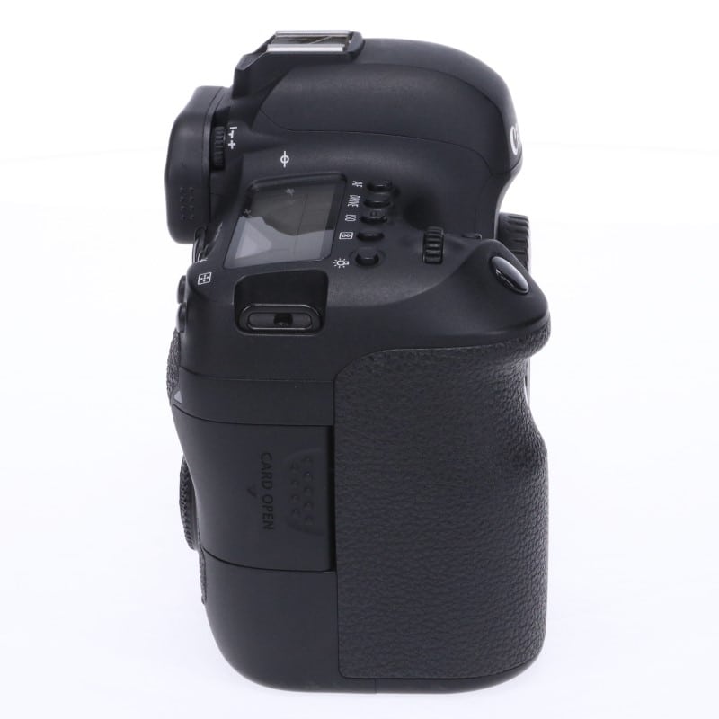 EOS 6D Mark II ボディー