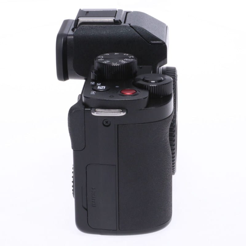 LUMIX G100D ボディ DC-G100D