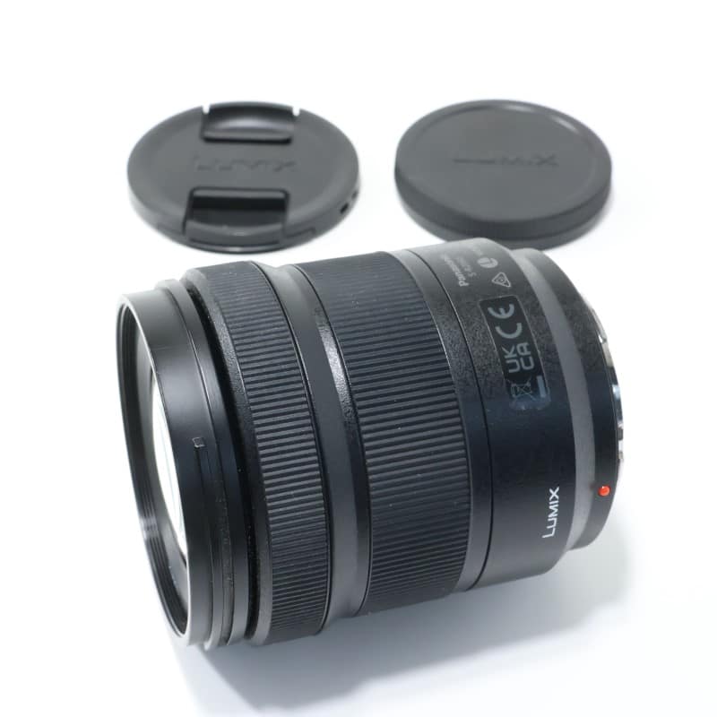 LUMIX S 20-60mm F3.5-5.6 S-R2060