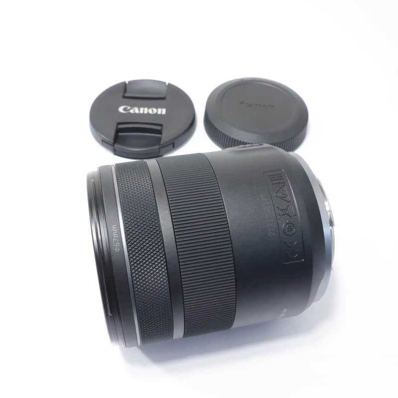 RF85mm F2 MACRO IS STM
