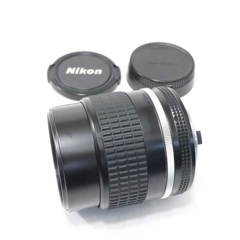 AI Nikkor 105mm F2.5S