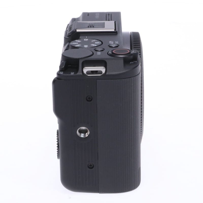 EOS R50 V