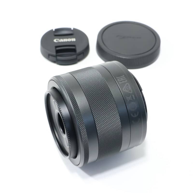 EF-M 28mm F3.5 Macro IS STM