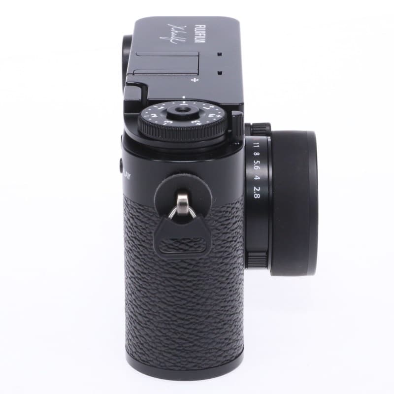 X half (FUJIFILM X-HF1) ブラック