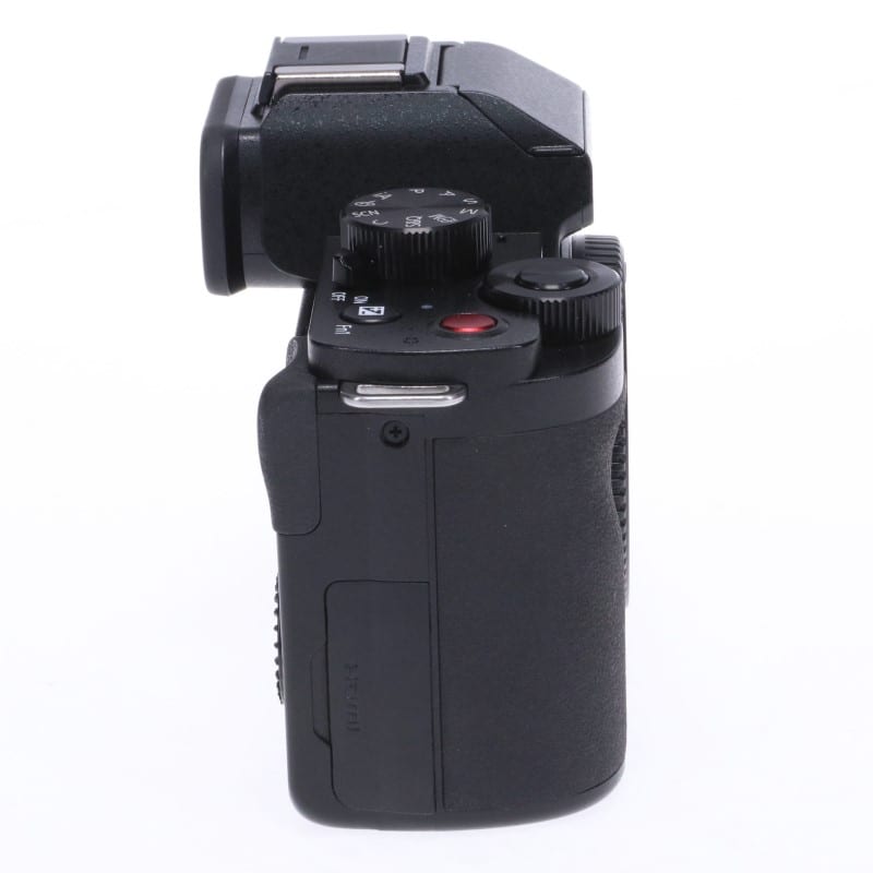 LUMIX G100D ボディ DC-G100D