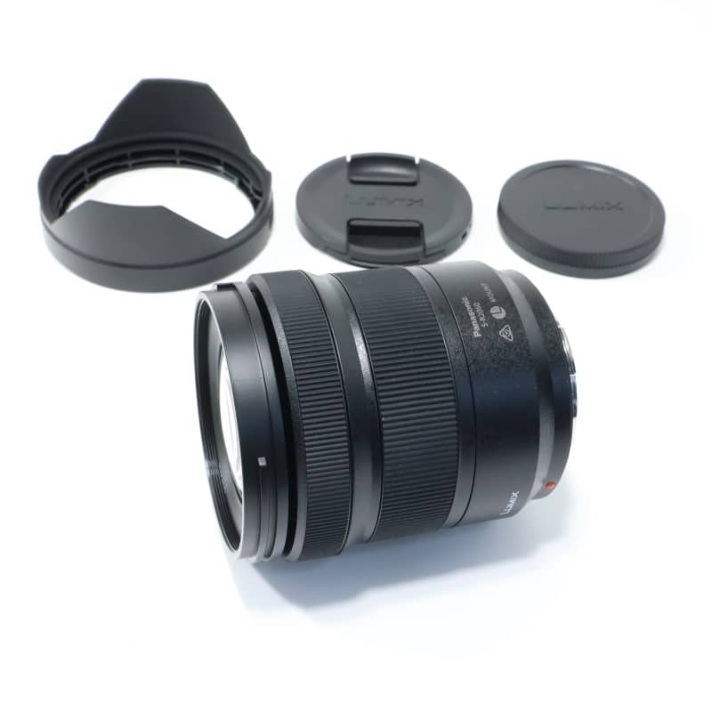 LUMIX S 20-60mm F3.5-5.6 S-R2060