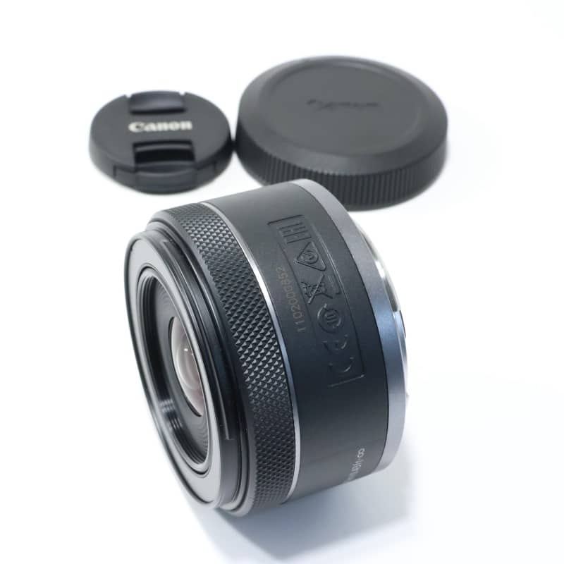 RF16mm F2.8 STM