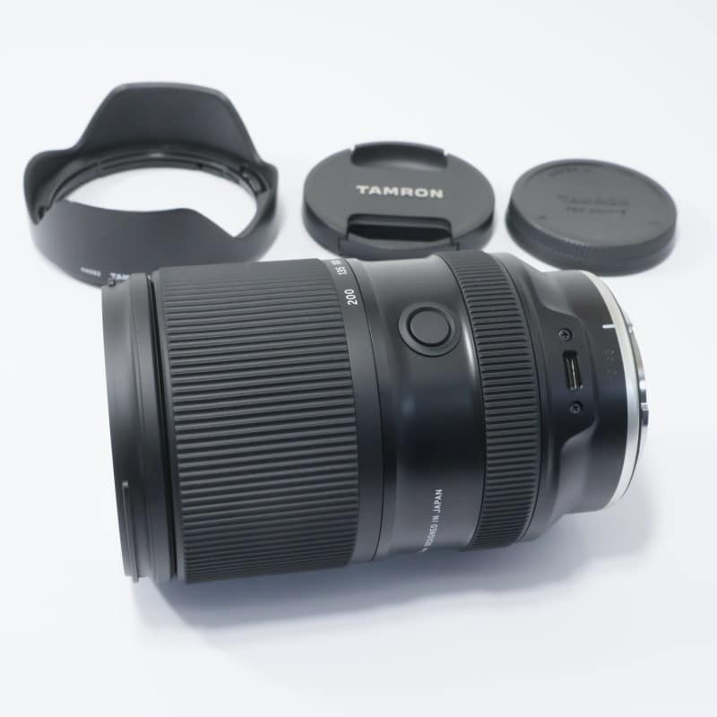 25-200mm F/2.8-5.6 Di III VXD G2 (Model A075S) ソニーEマウント