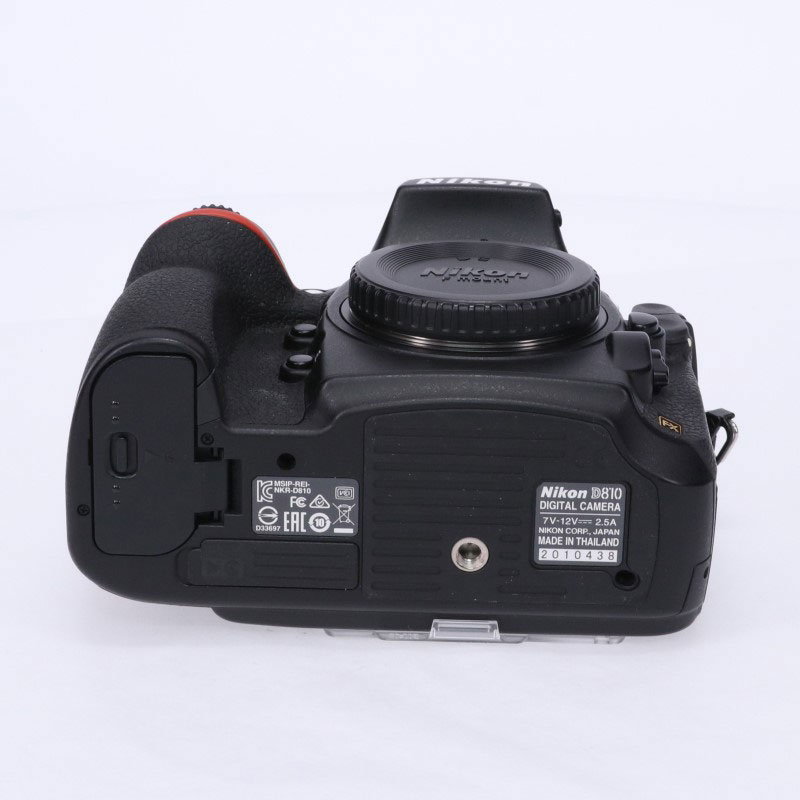 D810 D810