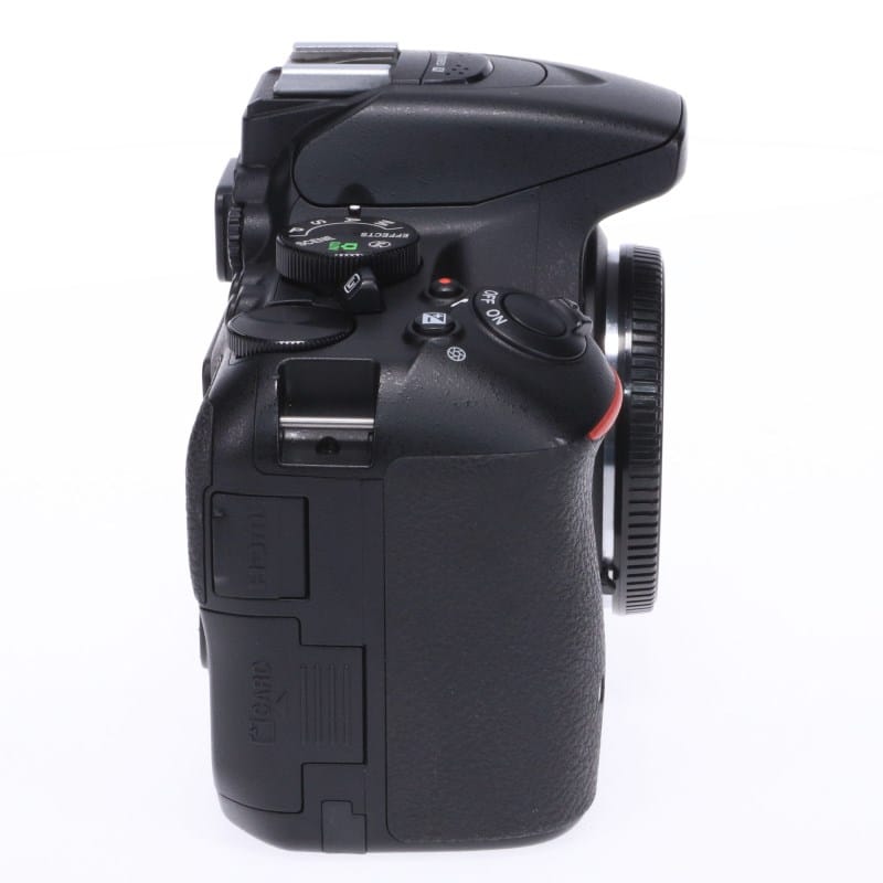 Nikon D5500 ボディ ブラック AB-ランク 中古｜フジヤカメラ
