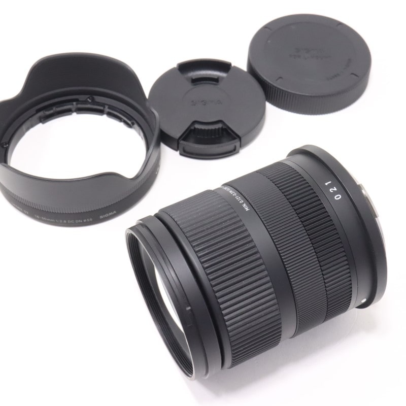 18-50mm F2.8 DC DN | Contemporary Lマウント