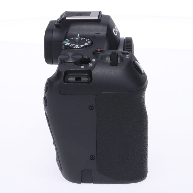 EOS R8 ボディー