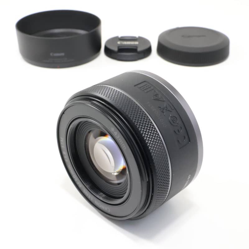 RF50mm F1.8 STM
