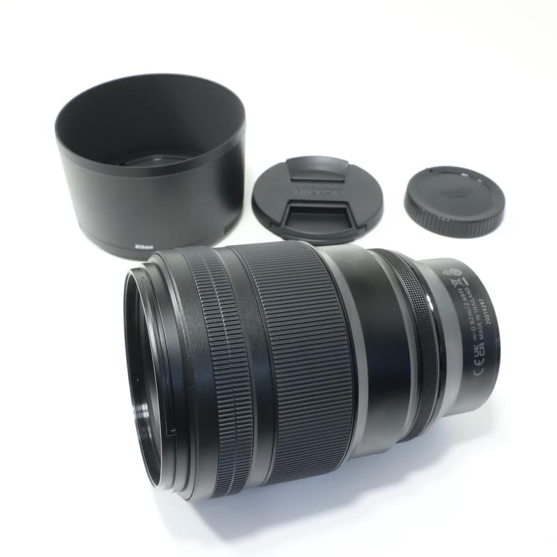 NIKKOR Z 135mm f/1.8 S Plena