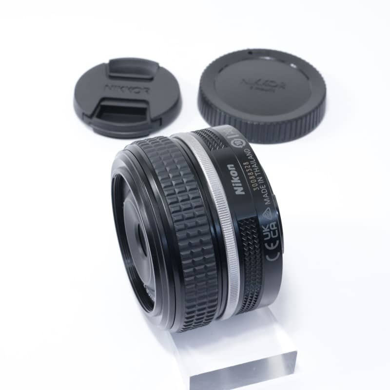 Nikon NIKKOR Z 28mm f/2.8 Special Edition AB+ランク 中古｜フジヤカメラ
